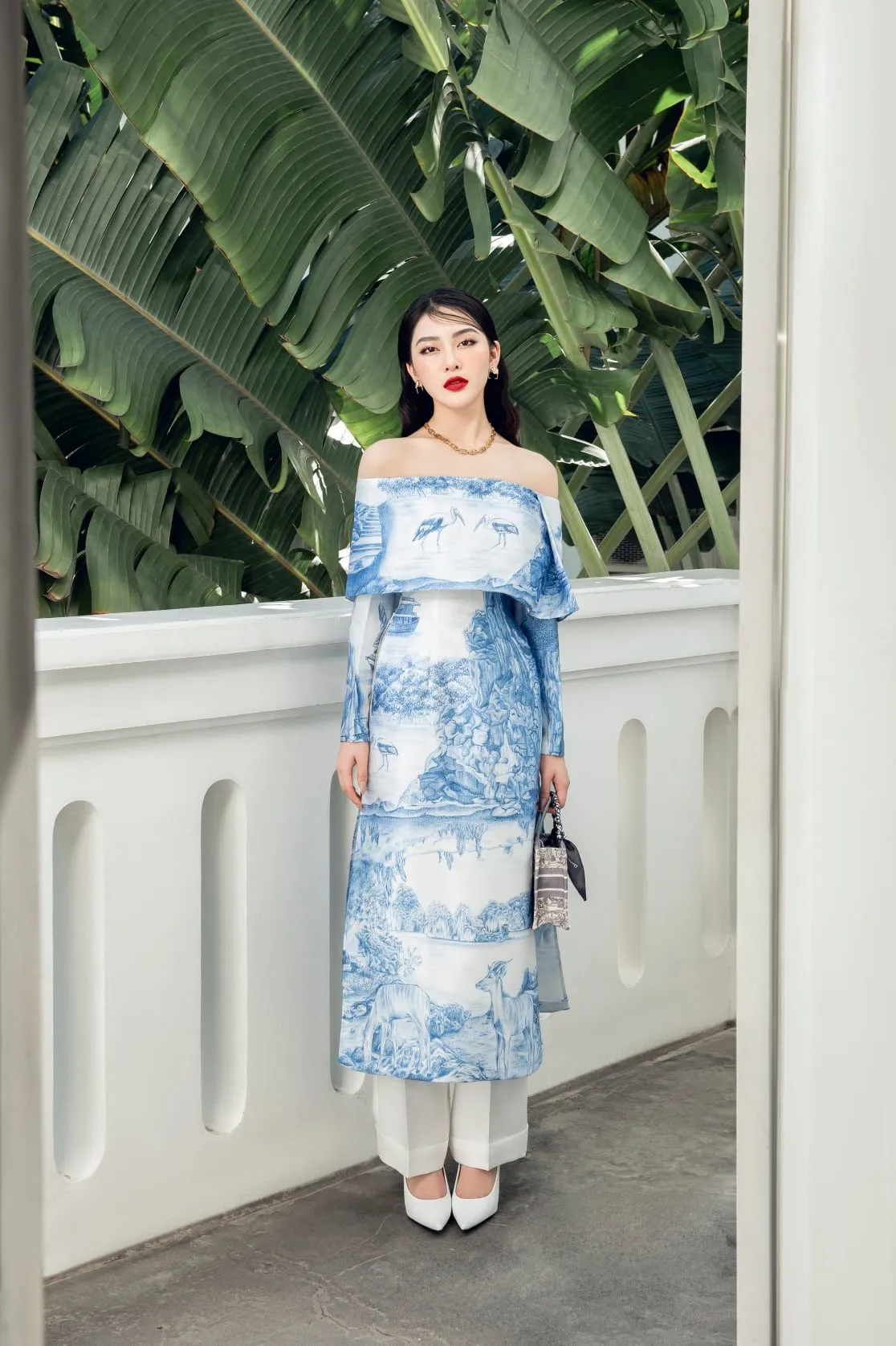 Elegant White and Blue Side Slit Pant Suit Set Kaftan- Stromae