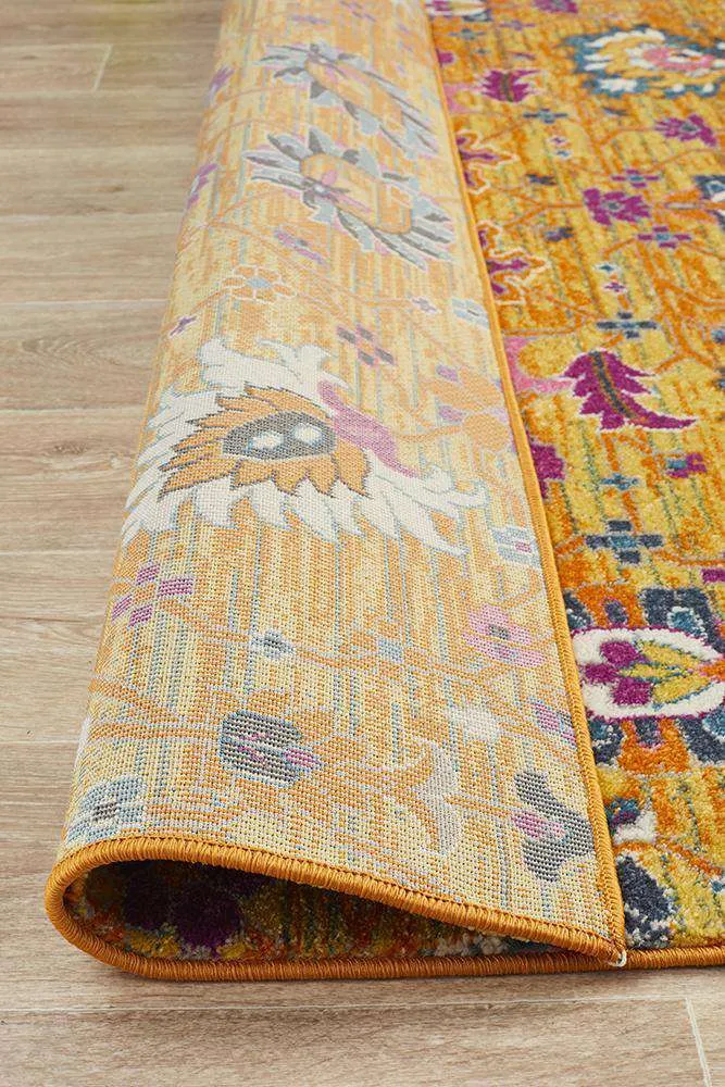 Lisse Traditional Rug - Rust