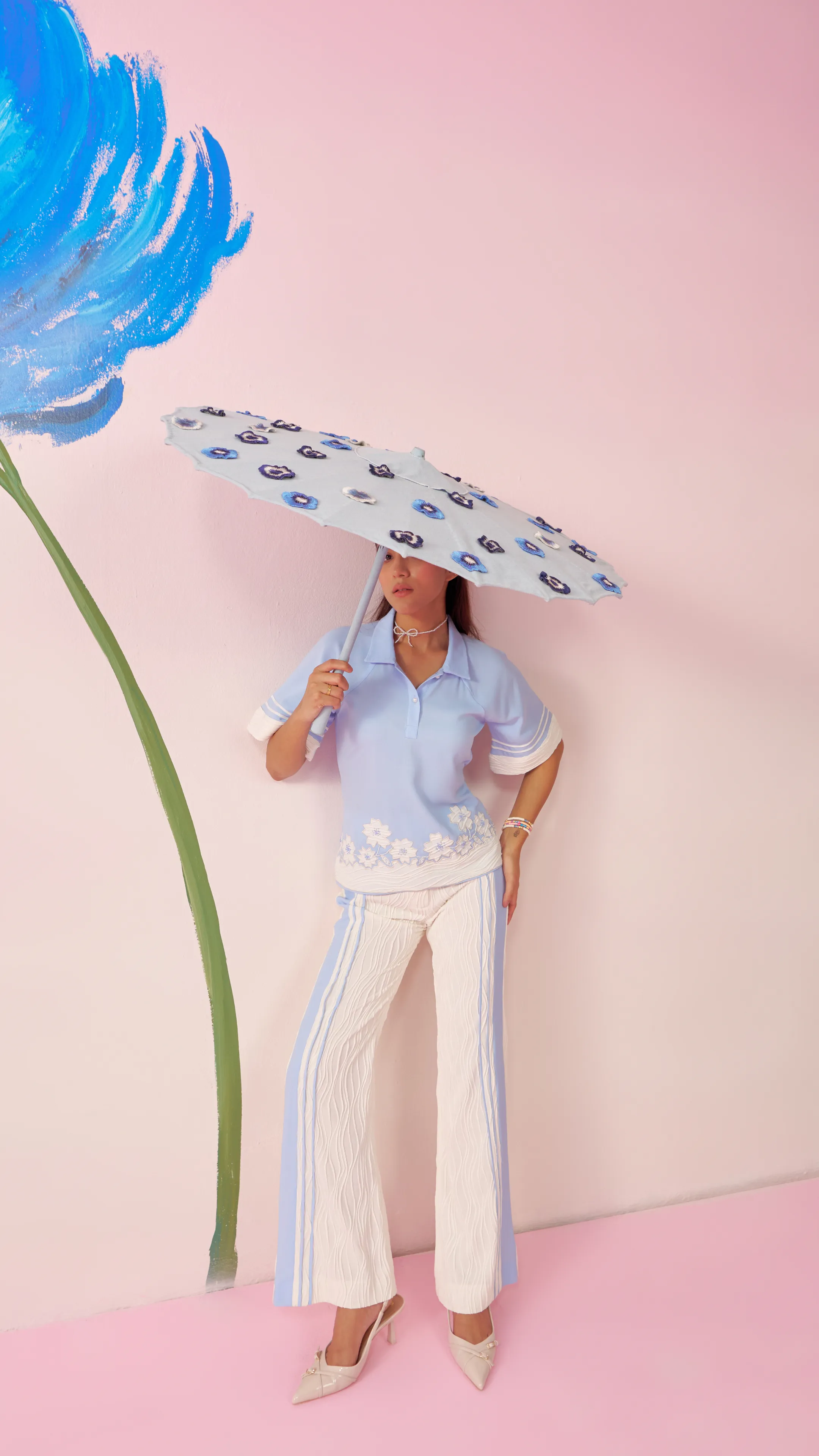 Orchid applique pants