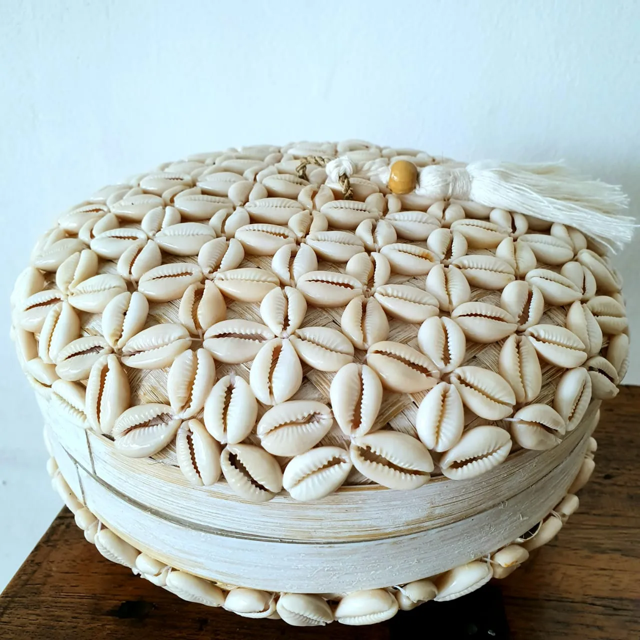 Round Bamboo & White Cowrie Shell Box Set