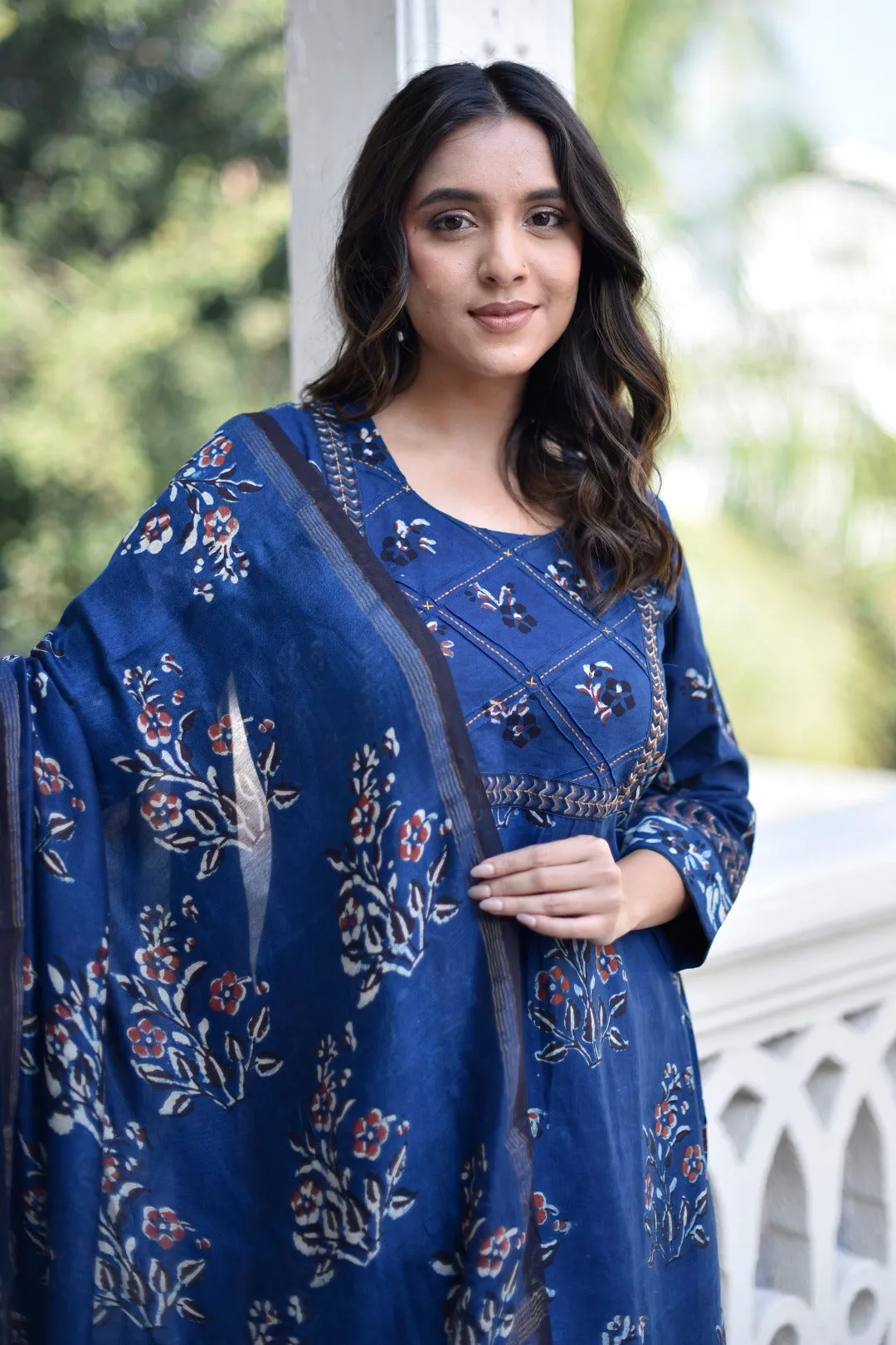 Taraasha Indigo Dabu Cotton Kurta & Bottom Set | Ray-Ethnic
